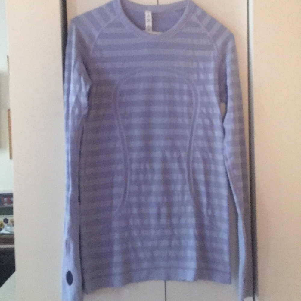 Lulu lemon striped swiftly tech long sleeve top